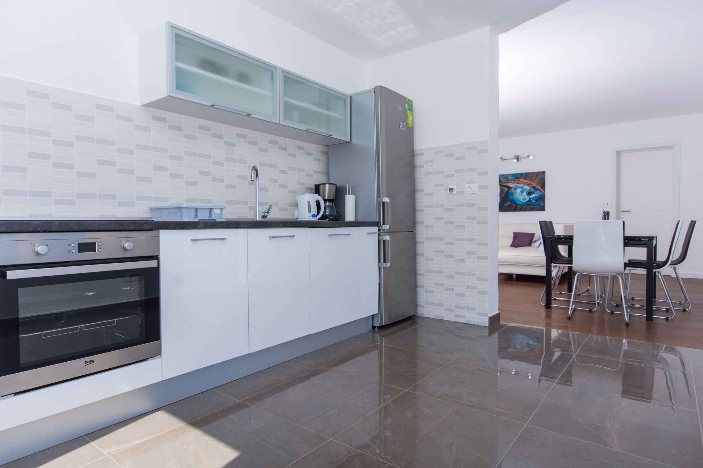 Apartment Lavender kitchen